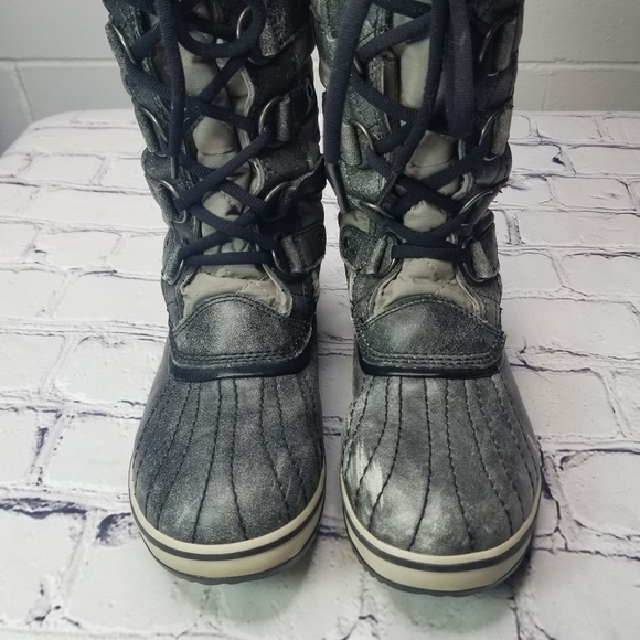 Sorel Tofini tall waterproof gray faux fur boots - Picture 12 of 15